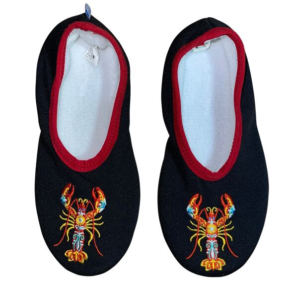 Snoozies Lobster Slippers - Picture 1 of 6